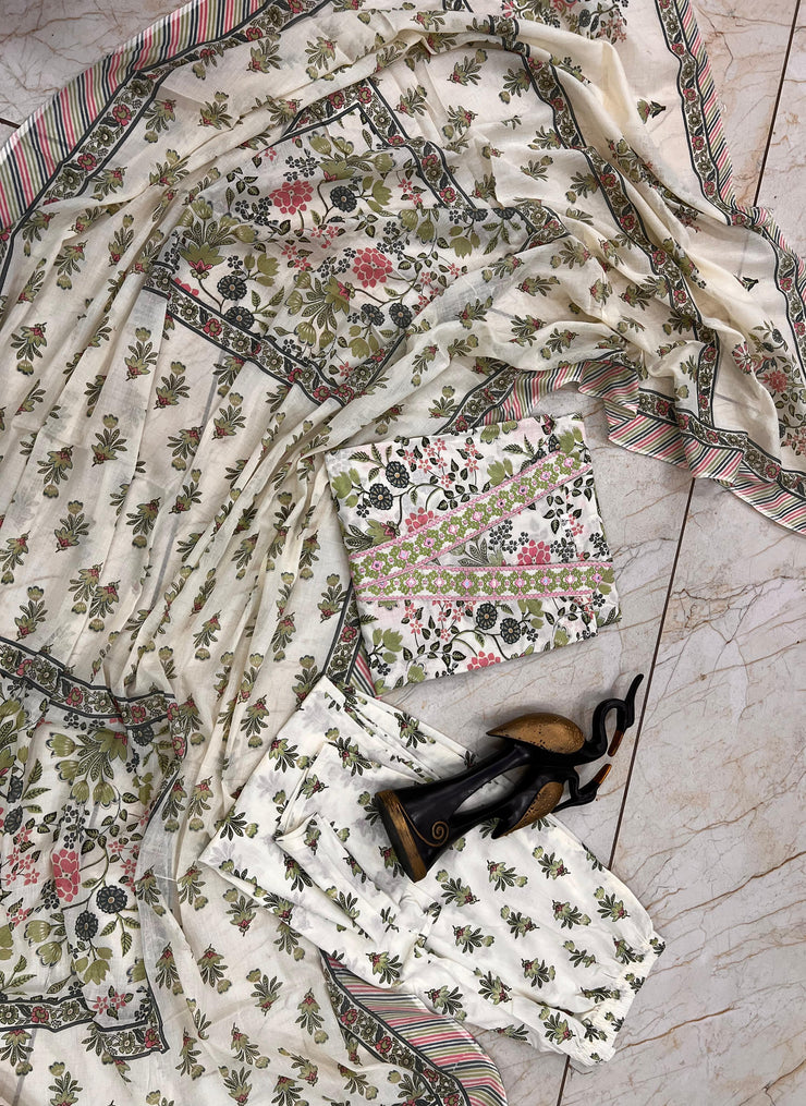 Off White Floral Print Dupatta Suit Set With V Neck