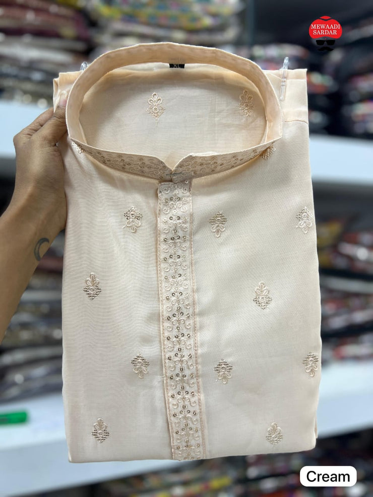 Men's Kurta Pyjama Set for Festivities