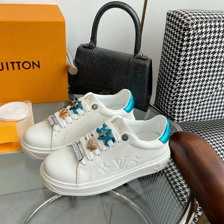 LOUIS VUITTON SNEAKERS