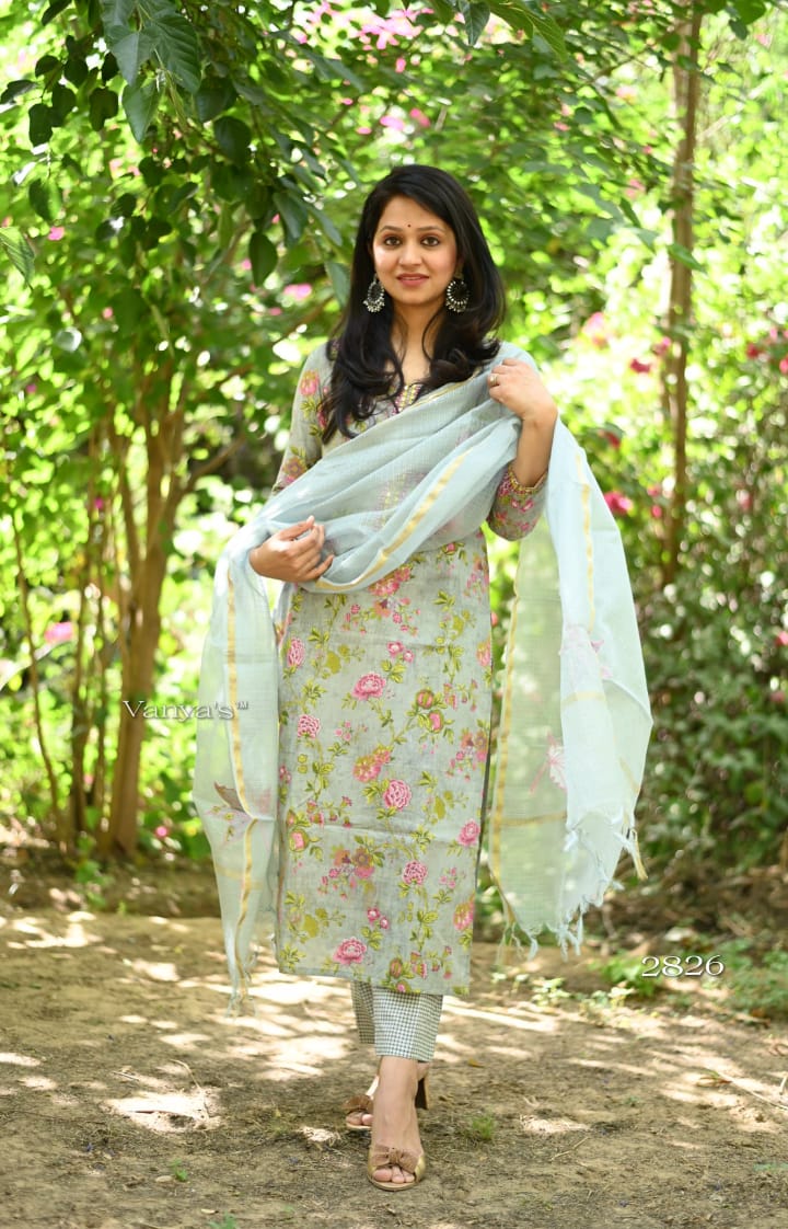 Floral print cotton kurta pant and kota Doria applique work Dupatta set