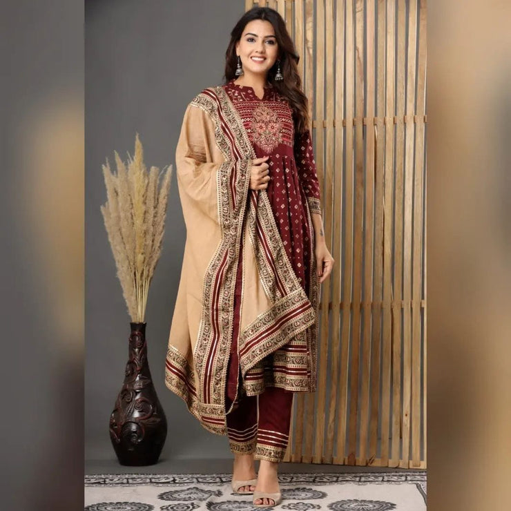 Heavypure Mehroon Straight Nayra Cut Suit Set